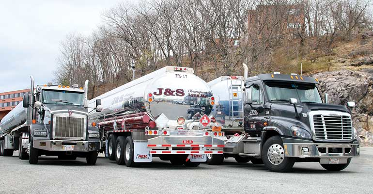 FMCSA grants restbreak exemption for fuel haulers Bulk Transporter