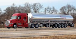 Air brakes made it possible for a Pinnacle Express petroleum transport with a sixaxle tank trailer to stop in just 235 feet Air brakes made it possible for a Pinnacle Express petroleum transport with a sixaxle tank trailer to stop in just 235 feet