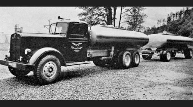 Bulktransporter 3877 Petroleum Transporter Page 20 October 1946 0