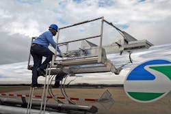 Tank trailer fall protection Tank trailer fall protection