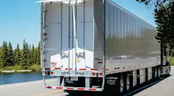 trailer with aero devices