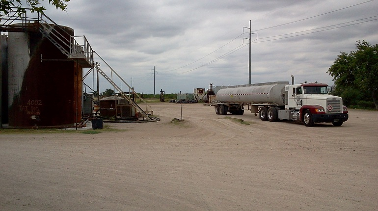 Ikon Midstream expands with new Laredo terminal Bulk Transporter