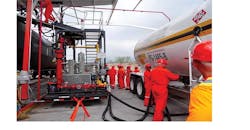 Sky Eye uses a portable hydraulic transloader to move LPG from railcar to truck.