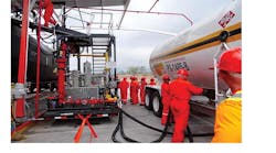 Sky Eye uses a portable hydraulic transloader to move LPG from railcar to truck.