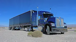 Kenworth W990