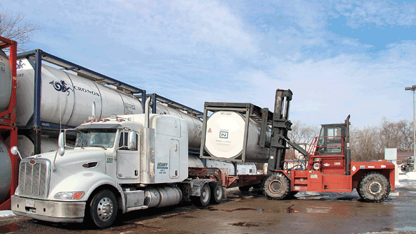 America’s truck drivers spotlighted this week by ATA Bulk Transporter