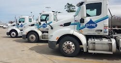 Bulktransporter 7043 Dupre Logistics Trucks