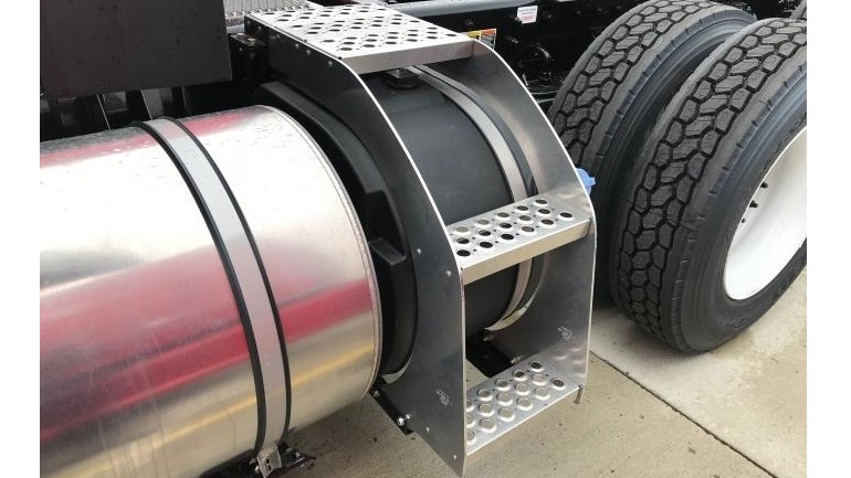 Kenworth DEF tank option