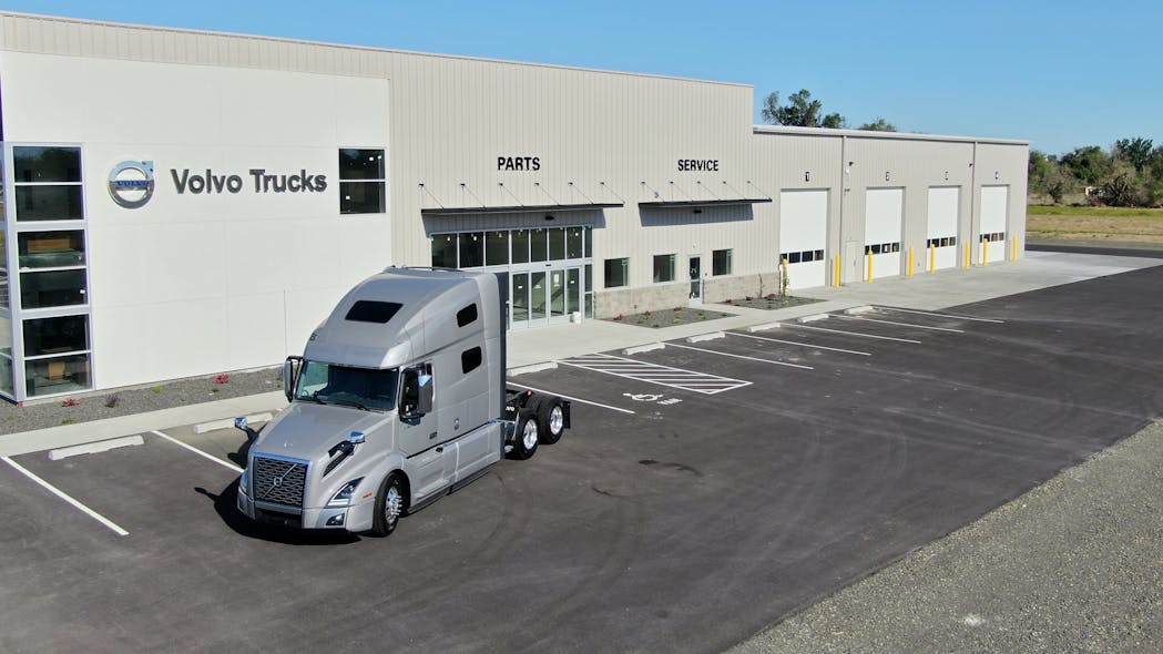 Volvo Trucks Northwest Equipment Sales New Dealership Location In Burbank Washington