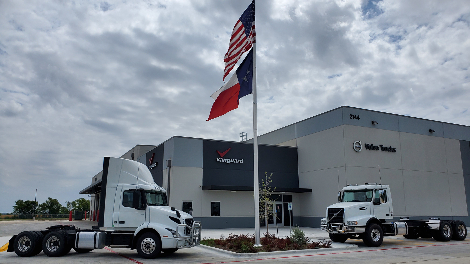 New Volvo Trucks Vanguard Dealership Georgetown Texas 5f3ab3529454d