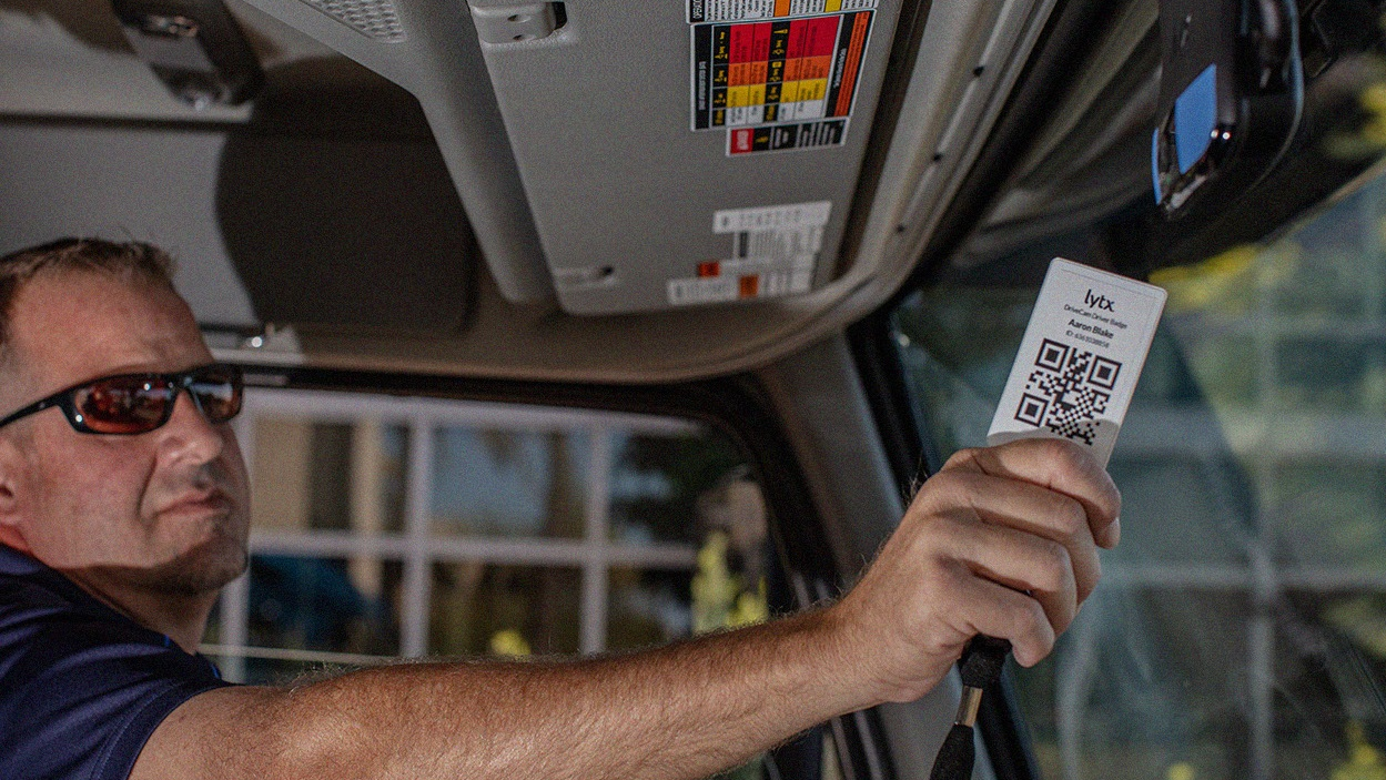 Lytx 0320 Web 200 001 Left Right Drivecam Driver Id 1396x930 5f6c9e17a804a