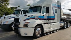 Service Transport Trucks Facebook 5fb294523b131 Service Transport Trucks Facebook 5fb294523b131