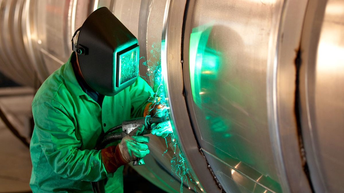 Wabash National Trailer Welder From Tbb 60520a5b3ec35