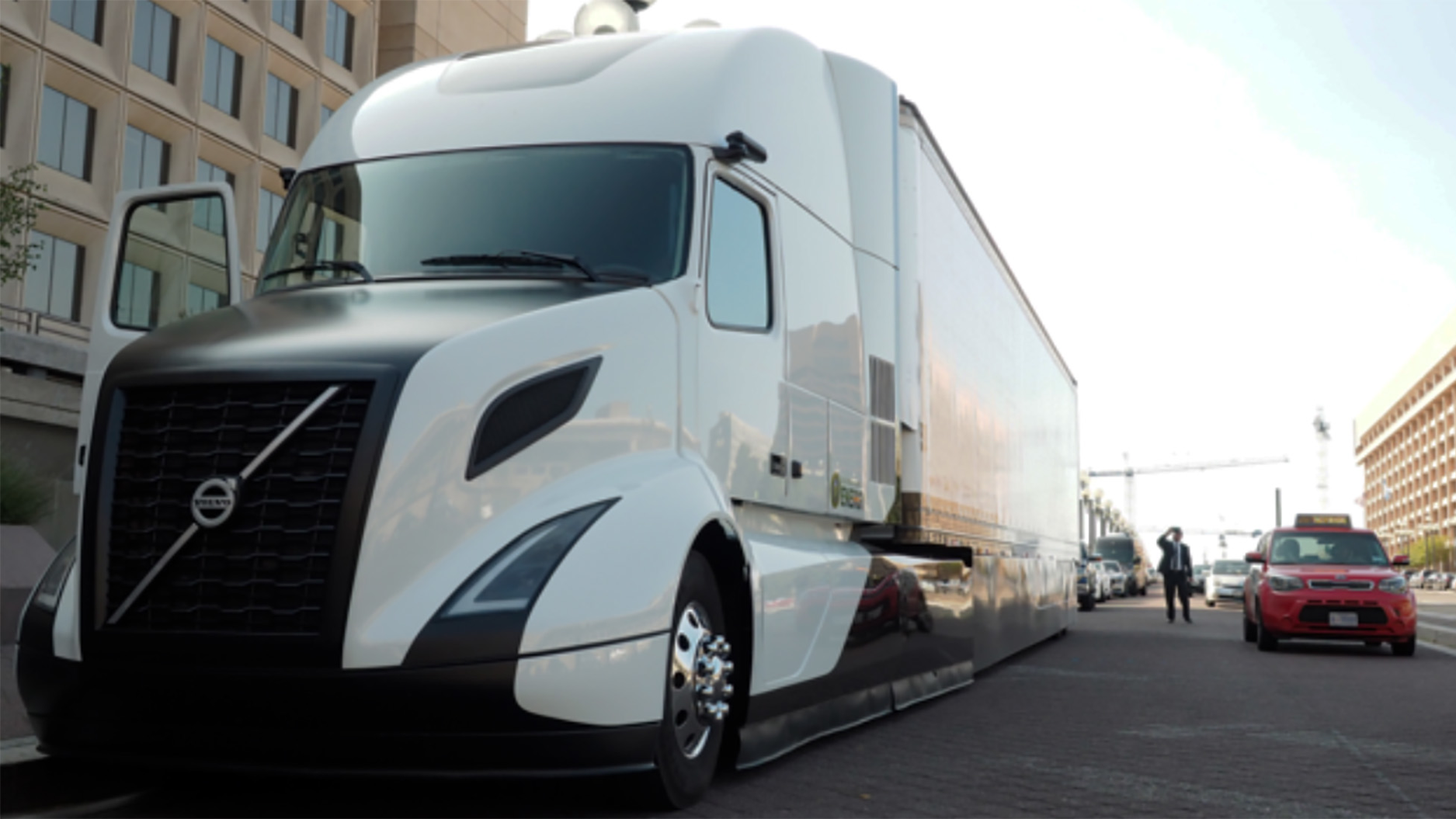 Volvo Supertruck 2 Aaron Marsh 60799101b22a3 607d86d30bc9f