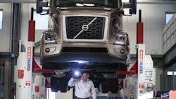 Volvo Trucks Service Technician Maintenance 60fae319c94b8 60fae4d1666e2 60fb20675dfde Volvo Trucks Service Technician Maintenance 60fae319c94b8 60fae4d1666e2 60fb20675dfde