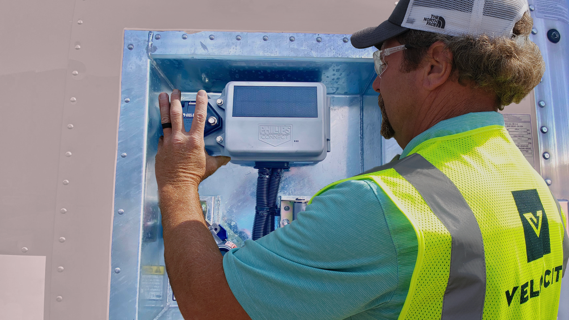 Velocitiinstall Phillips Connect Smart7 6102bcf443e0e 610422883bd47