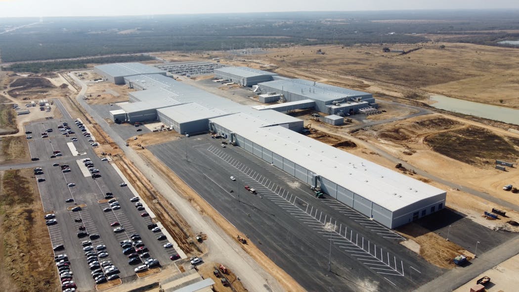 An aerial view of Navistar&apos;s new 900,000-sq.-ft. truck manufacturing plant in San Antonio. The OEM also owns an additional 428 acres on-site to possibly double operations.