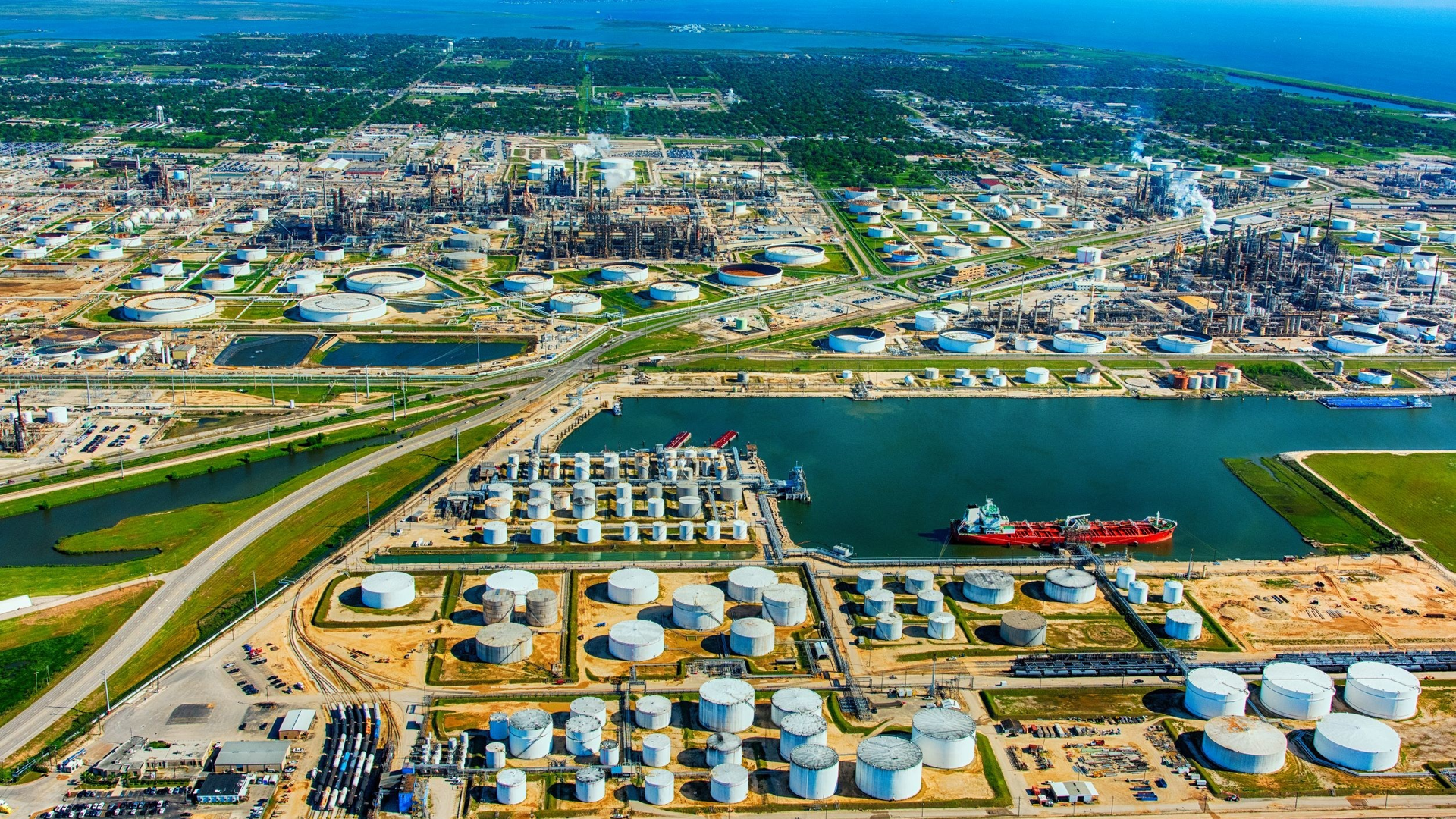 Bp And Linde 628b95dad7a1d