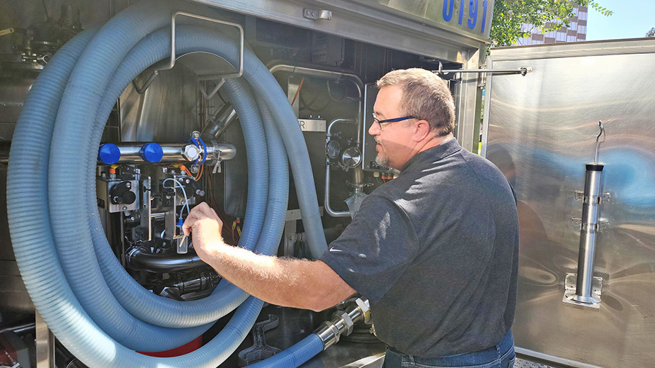 Qualitru Sampling System Tanker Trucks 62791dfb52125