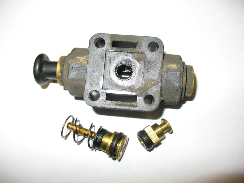 On height control valves&rsquo; plastic tubing, Link recommends using tube cutters, not wire cutters, which can deform the edges and create a leak path.