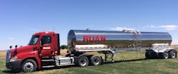Ruan's diverse fleet of 10,000 trailers includes bulk liquid foodgrade, dairy, and chemical tank trailers—and 12,000-gallon ‘super tankers.’ Ruan's diverse fleet of 10,000 trailers includes bulk liquid foodgrade, dairy, and chemical tank trailers—and 12,000-gallon ‘super tankers.’