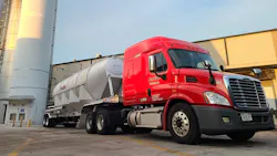 Foodliner Truck Facebook 63038130732a2 Foodliner Truck Facebook 63038130732a2