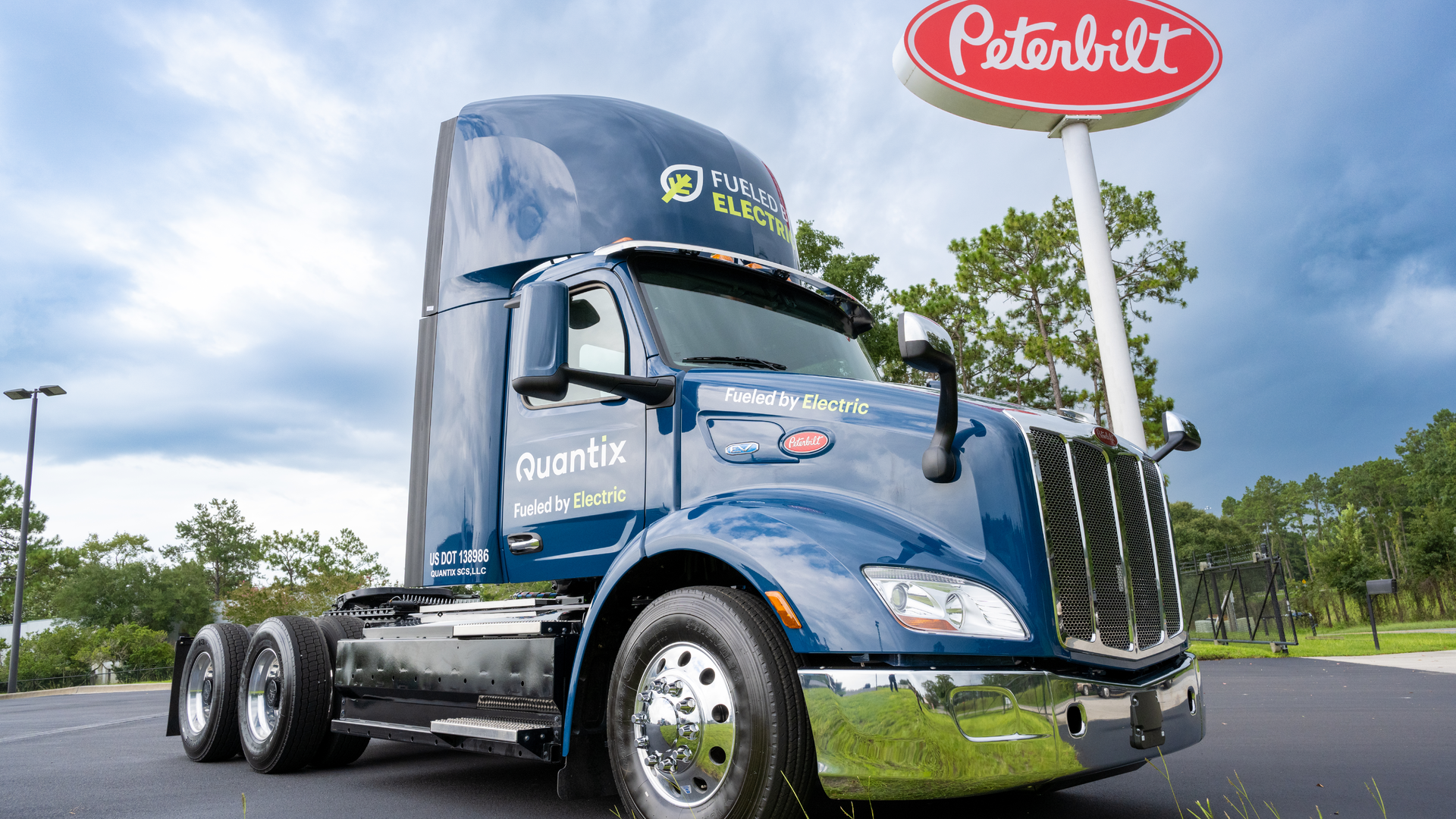 Peterbilt Quantix Model 579ev 1 630f7e594d745