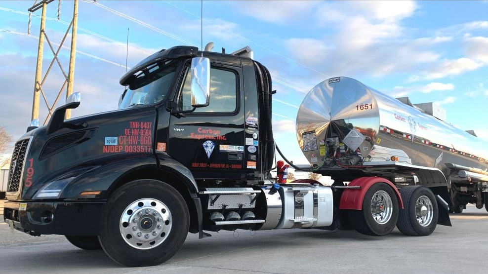 Carbon Express Truck 63445b2ba03a1