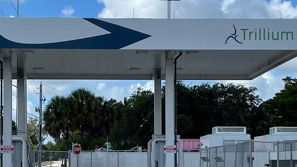 Loves Subsidiary Trillium Opens Public Cng Station For Trucks In Miami