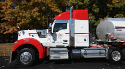 St Bulk Truck Photo (3)