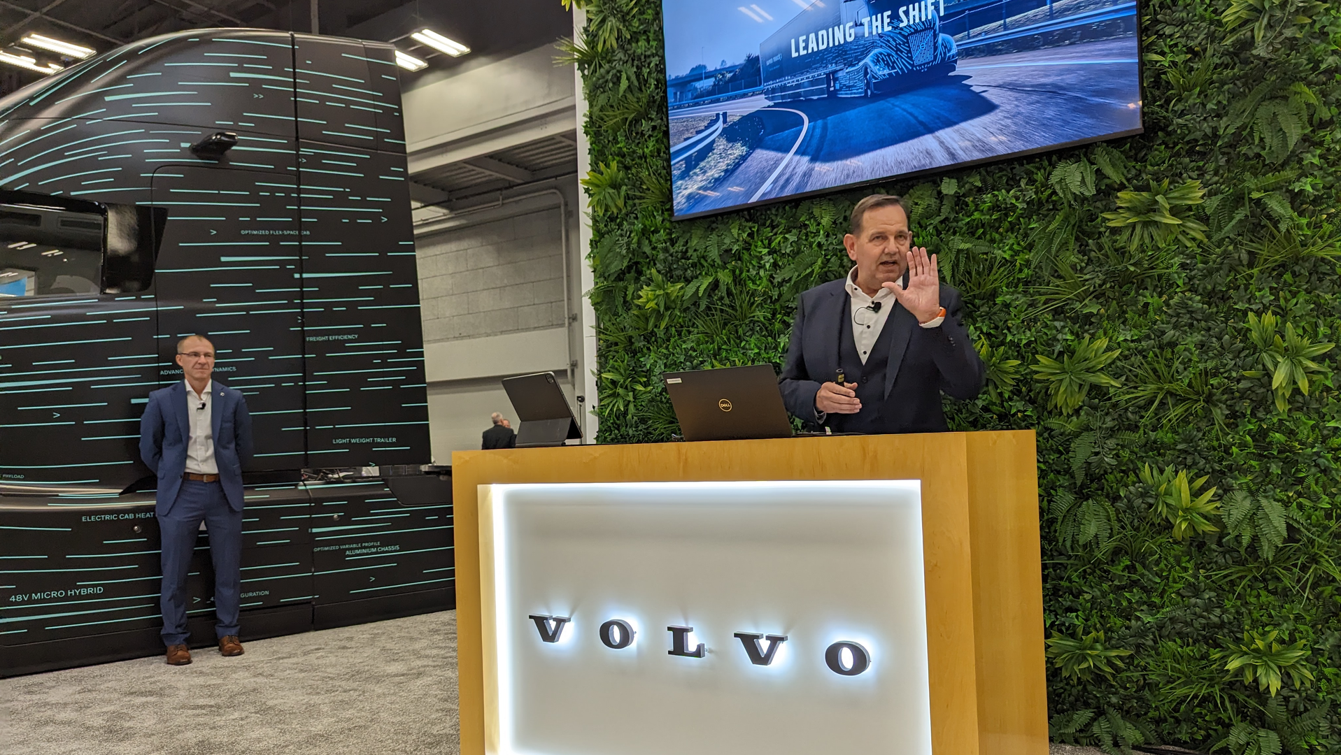 VTNA President Peter Voorhoeve, right, and Magnus Gustafson, VTNA VP of connected services.