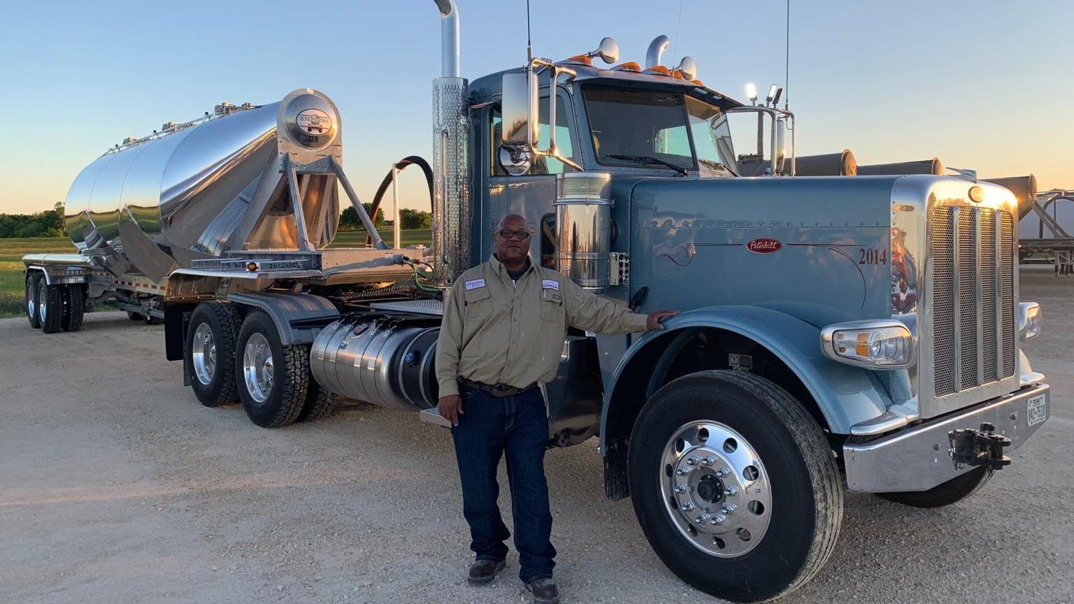 659586c420b48c001d293236 Chalk Mountain Driver