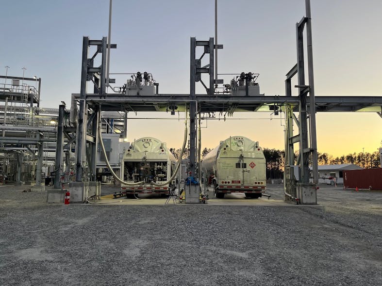Plug Power completes the first customer fill of liquid green hydrogen at its Georgia plant one week after the official commencement of operations at the Woodbine facility.