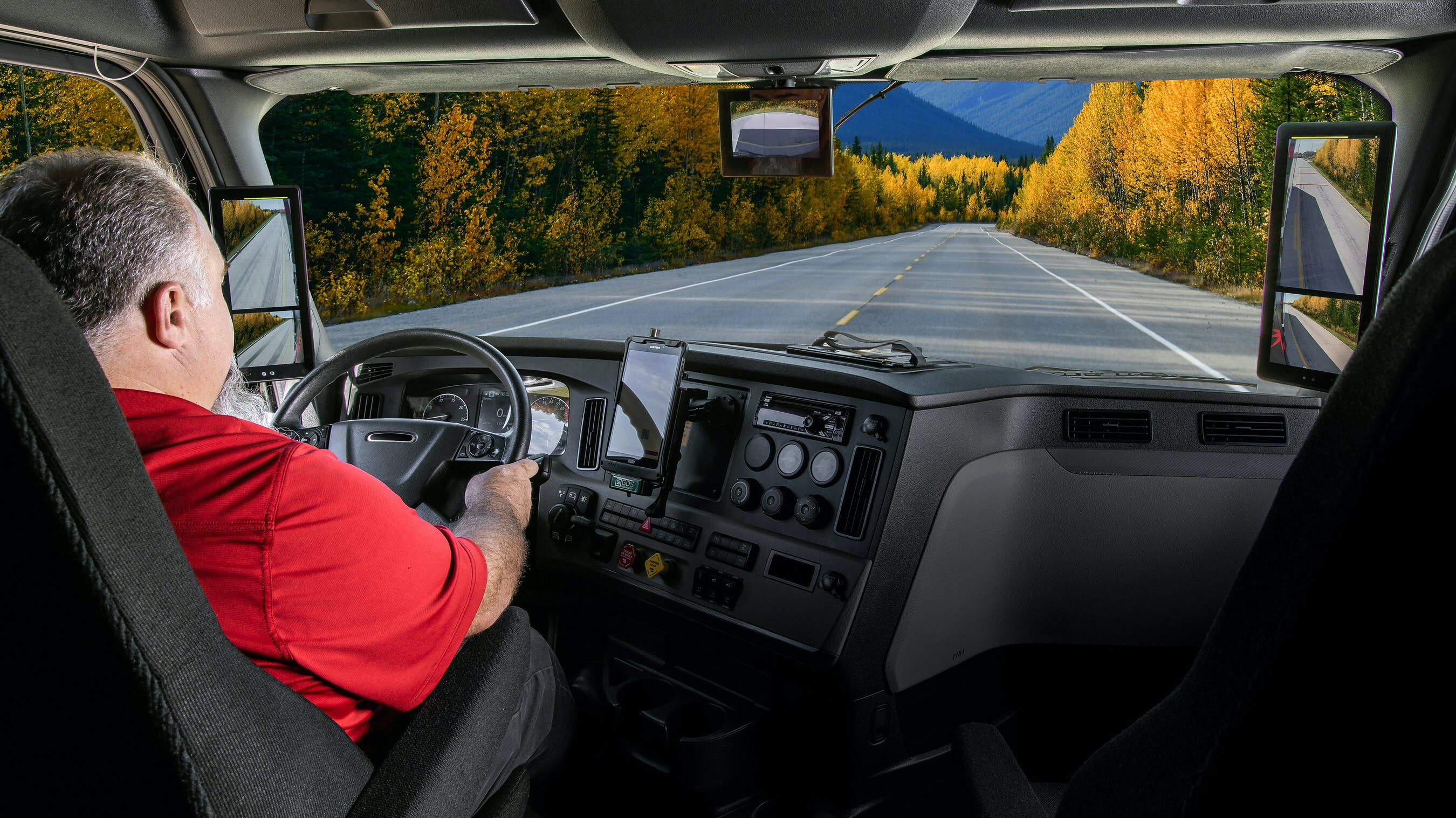 65cb82575e323f001eed30ae Stoneridge Mirroreye Interior 300