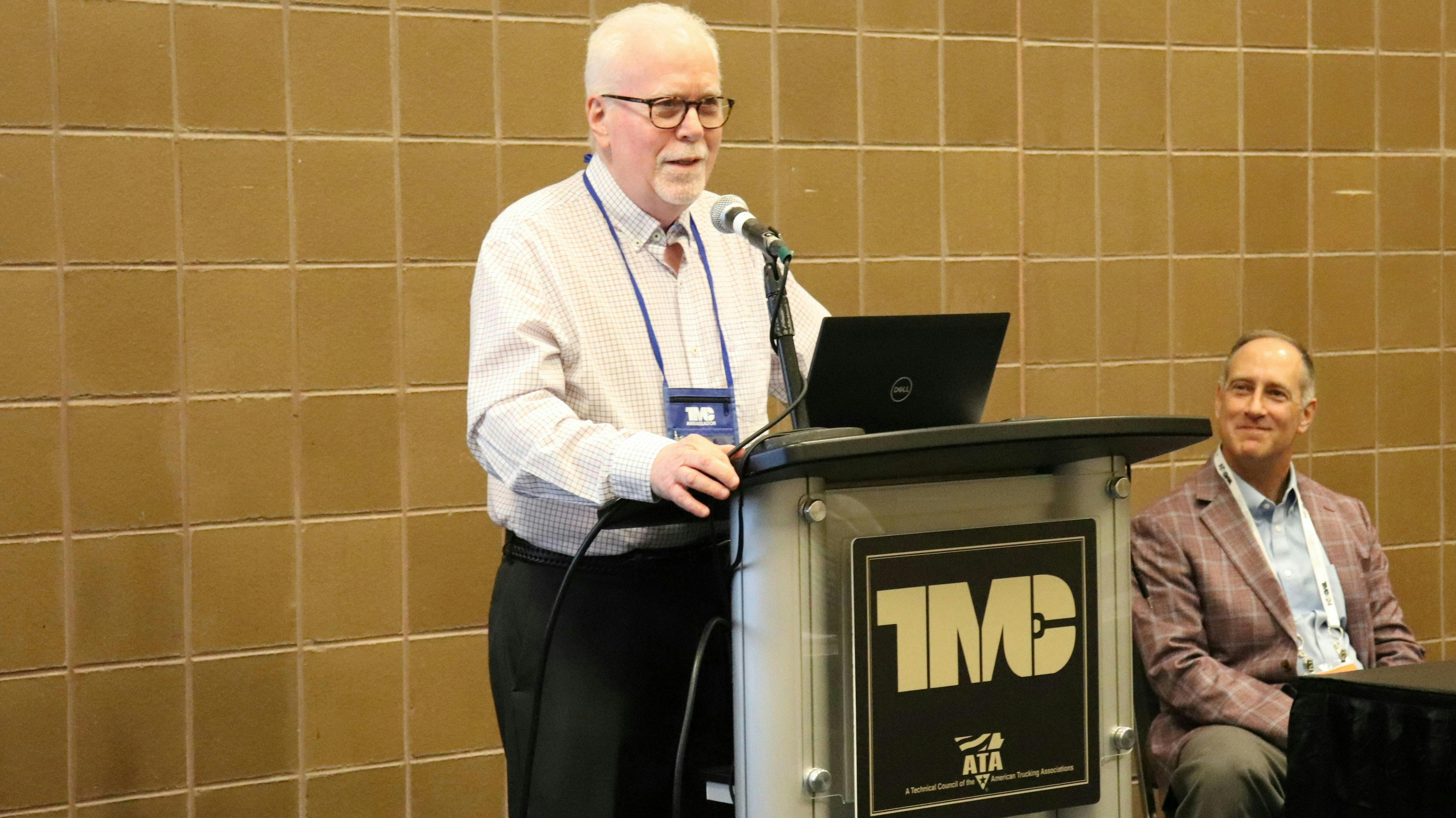 Jack Poster, TMC services manager (left) and Robert Ziemba, senior director of marketing at Decisiv (right) discuss the latest findings from the latest TMC/Decisiv joint VMRS report.