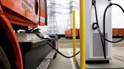 It could cost fleets $145,000 per heavy-duty truck to build out electric charging infrastructure nationwide, according to Clean Freight Coalition research. The study finds electrifying medium-duty operations more attainable in the near term but questions how the nation could handle mass electrification.