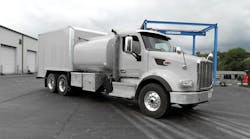 premier_truck_rental_fuel_lube_truck
