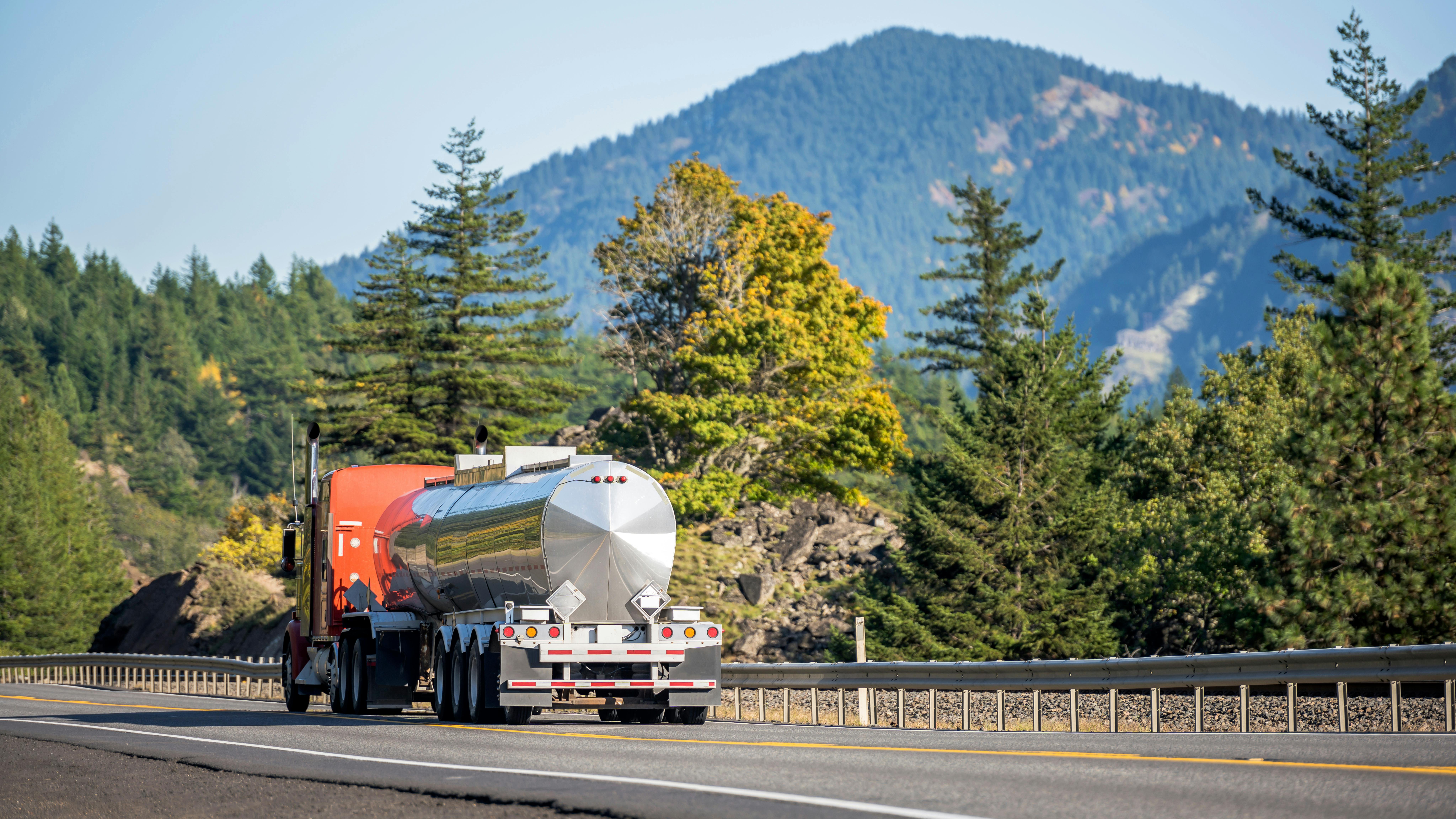 665726f1b89e1d66648eee92 Adobestock 301040055