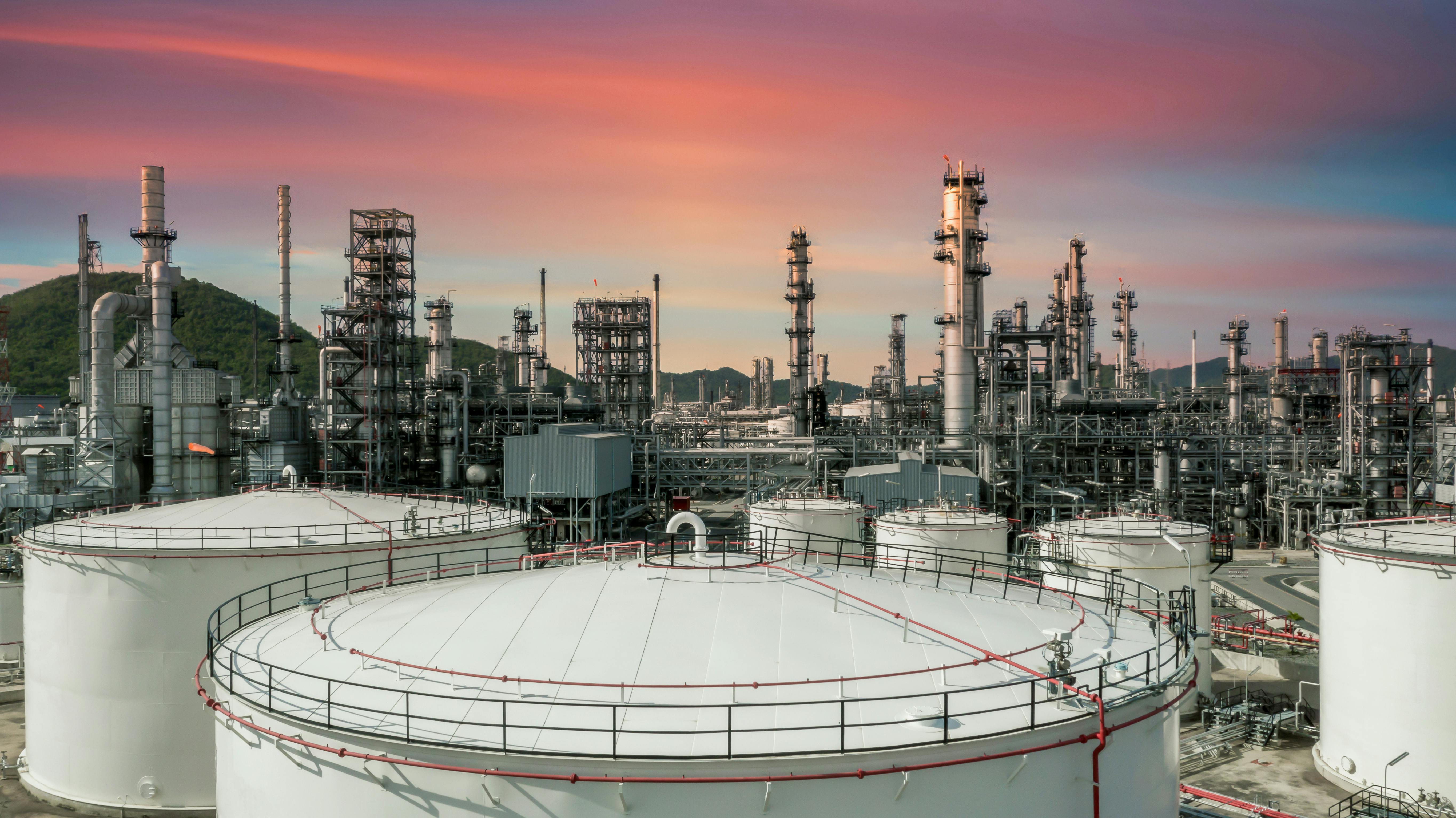 667593ea285d86f6b23dcce1 Adobestock 485257285