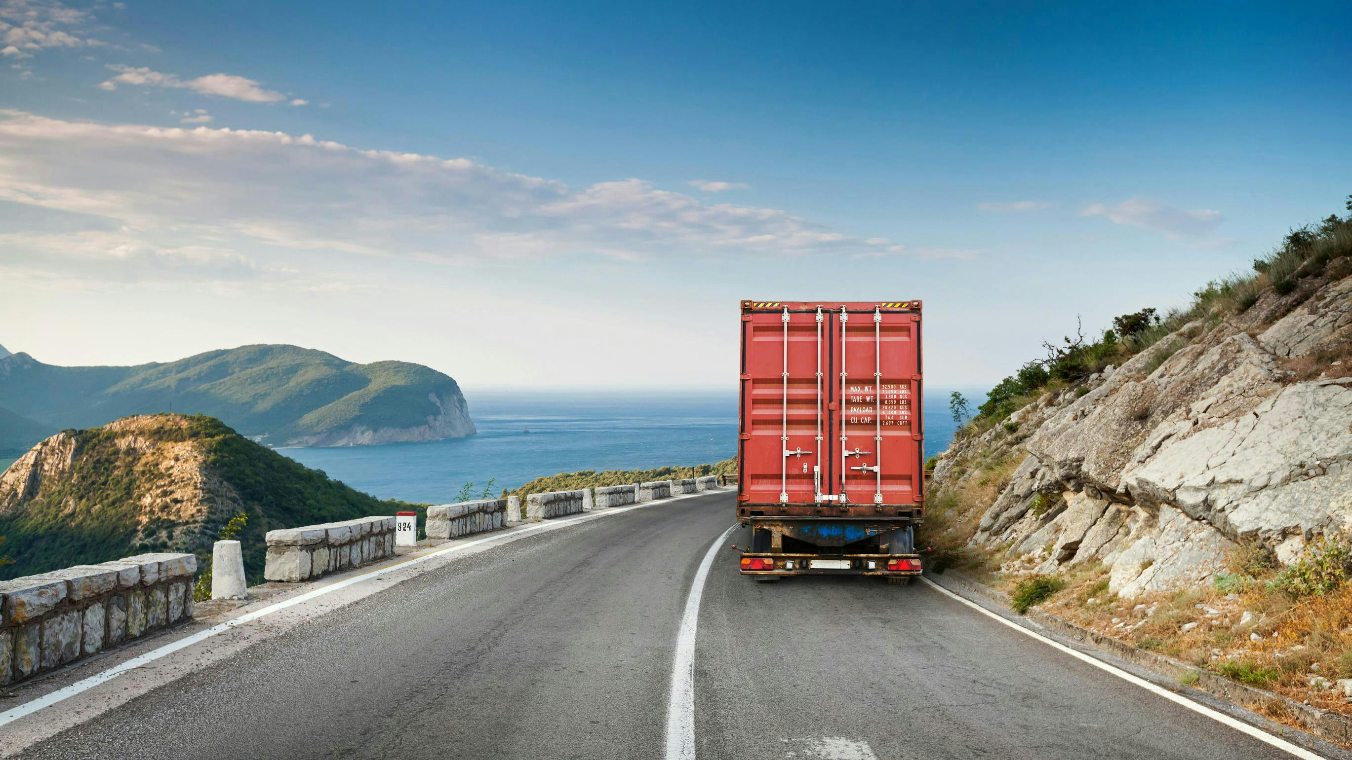 66d1dd09cade35793f86f887 66c4a913f3c4e66fdb5bf446dreamstime L 35792331