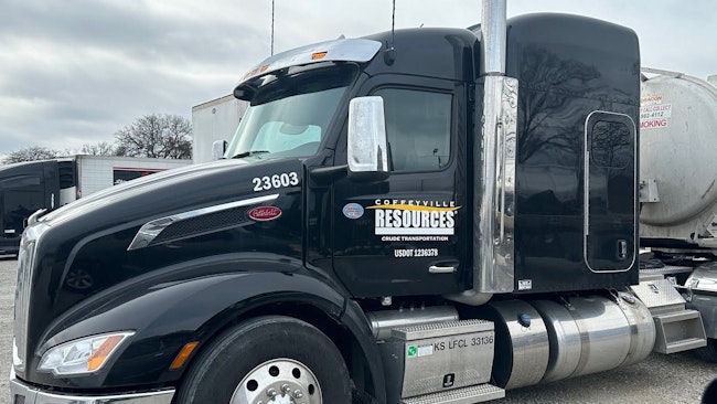 6740999d23c3c442582bbb57 Coffeyville Resources Truck