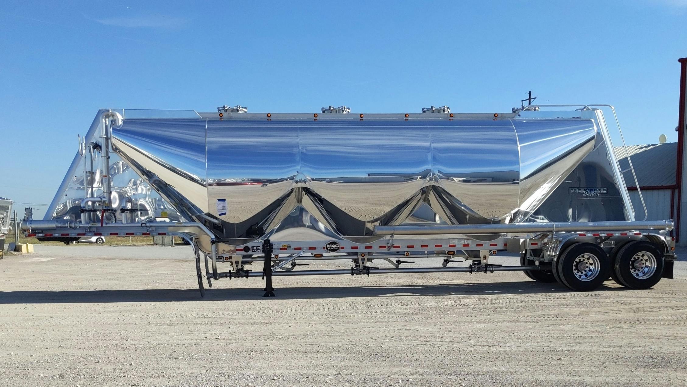 MAC Trailer will present a 1600-cu.-ft. food-grade pneumatic tank trailer at Tank Truck Week 2025 in Kansas City, Missouri.