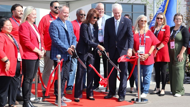STE ribbon cutting