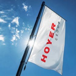 The acquisition of the Dantra Group based in Hampen, Denmark, expands the Hoyer Group’s Northern European network with the goal of offering customers added value through a denser transport and service infrastructure and innovative logistics solutions. The acquisition of the Dantra Group based in Hampen, Denmark, expands the Hoyer Group’s Northern European network with the goal of offering customers added value through a denser transport and service infrastructure and innovative logistics solutions.