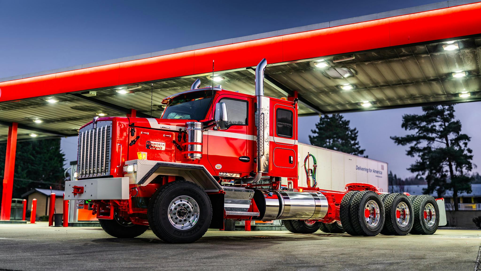 The Kenworth C580 blends the proven durability of the C500 chassis with the modern comfort, technology, and integration of Kenworth&rsquo;s latest cab platform.