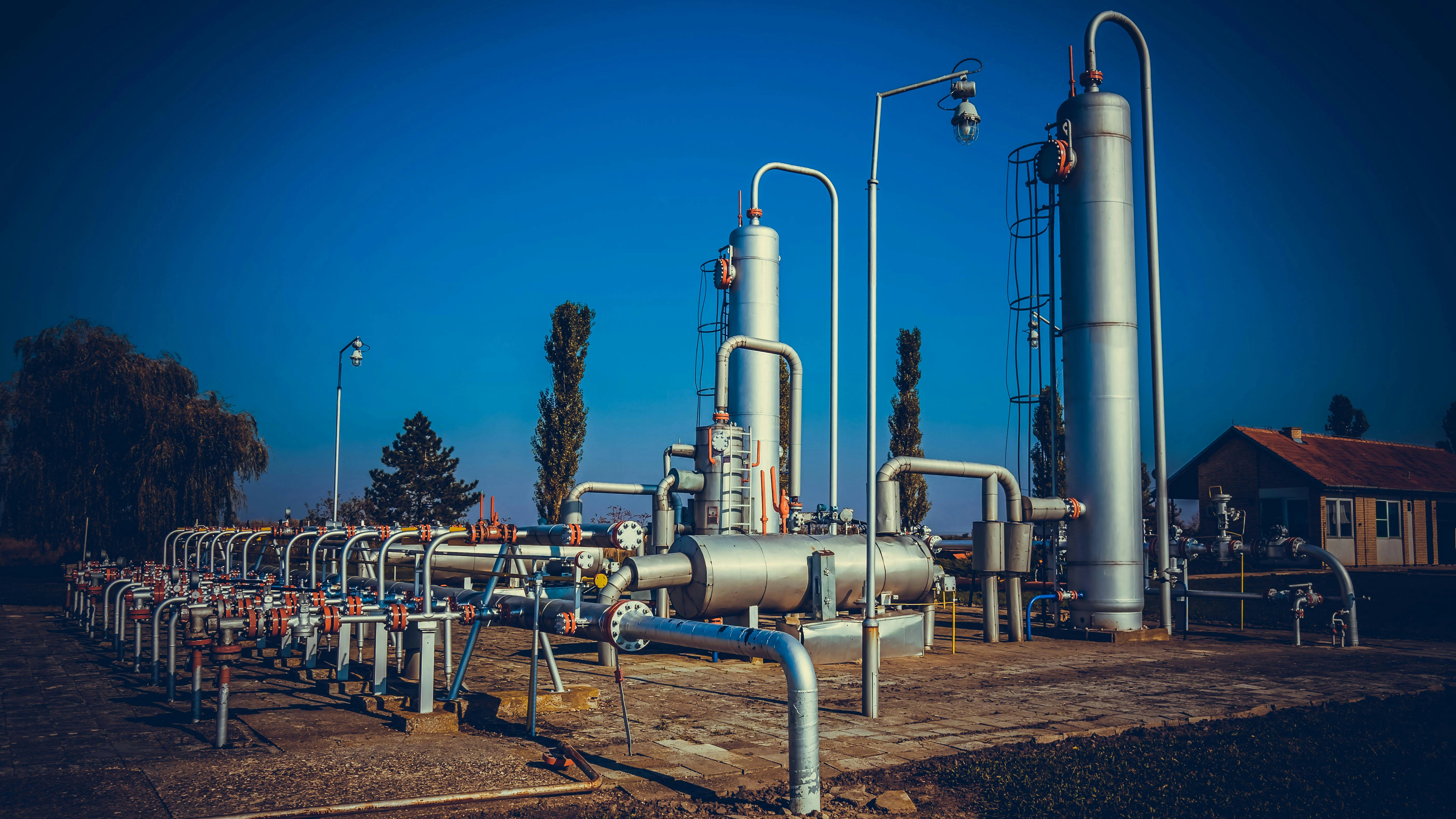 Determining the amount of suction lift that a pumping system can achieve and maintain is a crucial task for any industrial liquid-transfer application. Blackmer Sliding Vane Pumps can help ease the demands of this task via their unique operating principle, which allows for dry-run operation that enables them to perform both wet- and dry-priming functions. The result is a pumping technology that can reach high suction-lift levels in most operating conditions while efficiently and safely handling the most valuable or hazardous liquids.