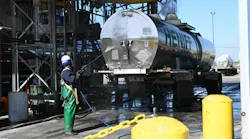 A wash technician cleans the exterior of a Heniff tank trailer. Heniff Transportation and its subsidiary, Total Clean, are among the major industry players utilizing Sentry Road’s specialized, purpose-built training modules to enhance safety and compliance for their technicians. A wash technician cleans the exterior of a Heniff tank trailer. Heniff Transportation and its subsidiary, Total Clean, are among the major industry players utilizing Sentry Road’s specialized, purpose-built training modules to enhance safety and compliance for their technicians.