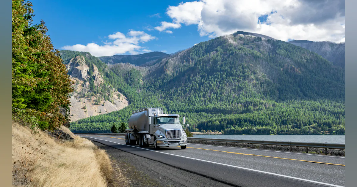 Dry bulk axle variance makes new $580B highway bill