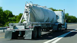 May 2026 saw a remarkable increase in U.S. trailer orders, with both ACT and FTR reporting over 20,000 units, marking significant year-over-year gains despite ongoing production and cost challenges.