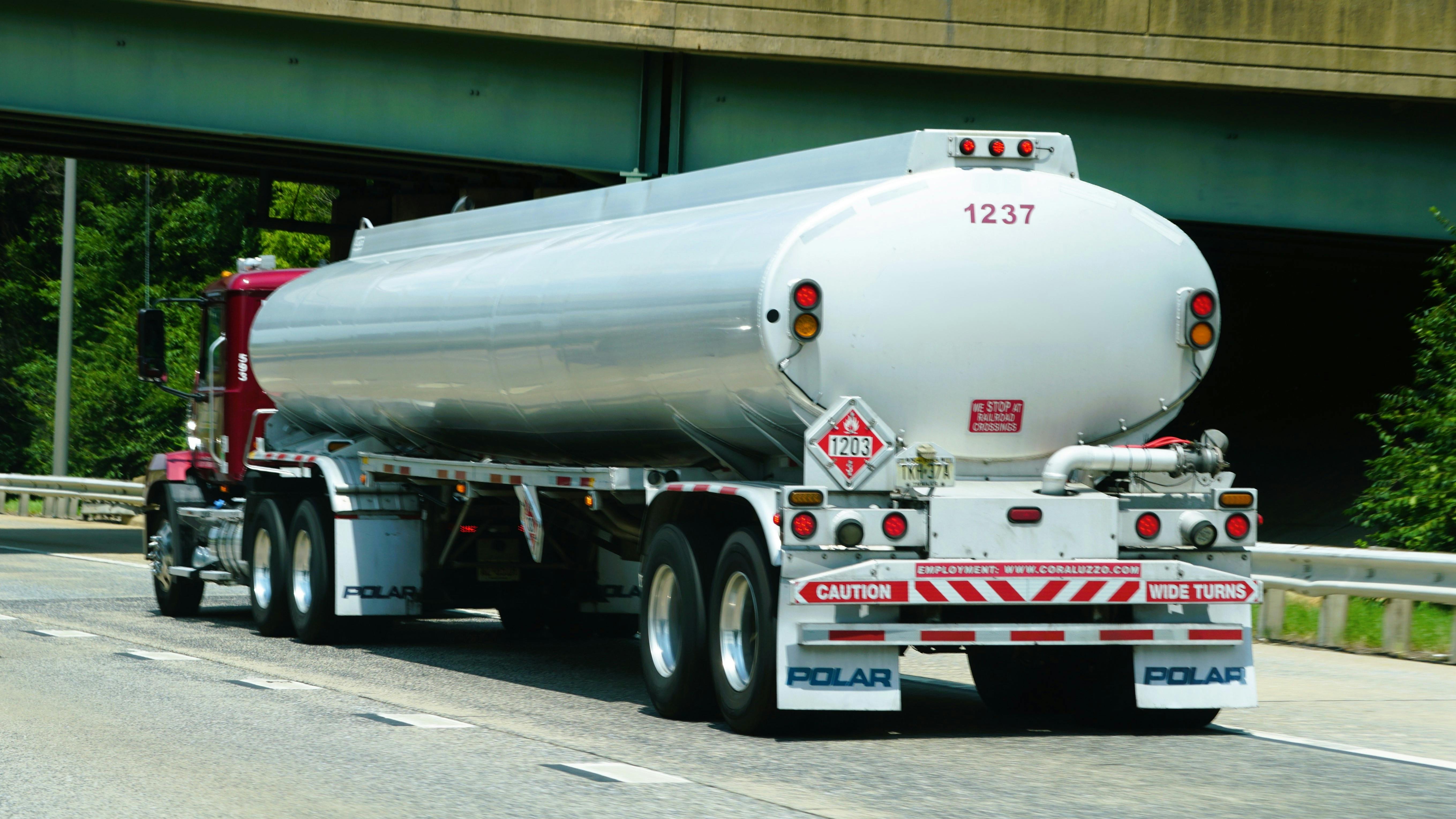 U.S. trailer orders defied typical summer lulls in July, posting big year-over-year gains behind earlier-than-usual 2027 order board openings, improving freight rates, and looming trade-related cost pressures.